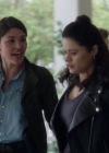 Charmed-Online-dot-nl_Charmed-1x02LetThisMotherOut01098.jpg