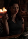 Charmed-Online-dot-nl_Charmed-1x02LetThisMotherOut01243.jpg