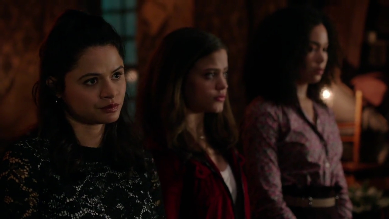 Charmed-Online-dot-nl_Charmed-1x03SweetTooth00089.jpg