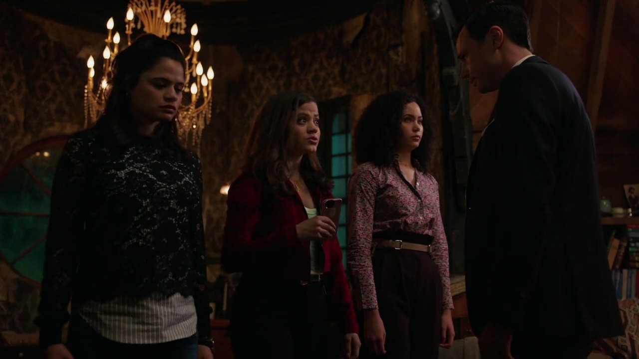 Charmed-Online-dot-nl_Charmed-1x03SweetTooth00115.jpg