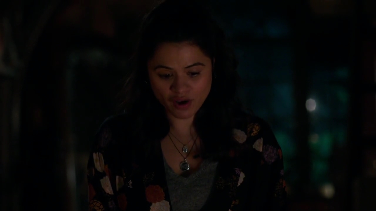 Charmed-Online-dot-nl_Charmed-1x03SweetTooth00244.jpg