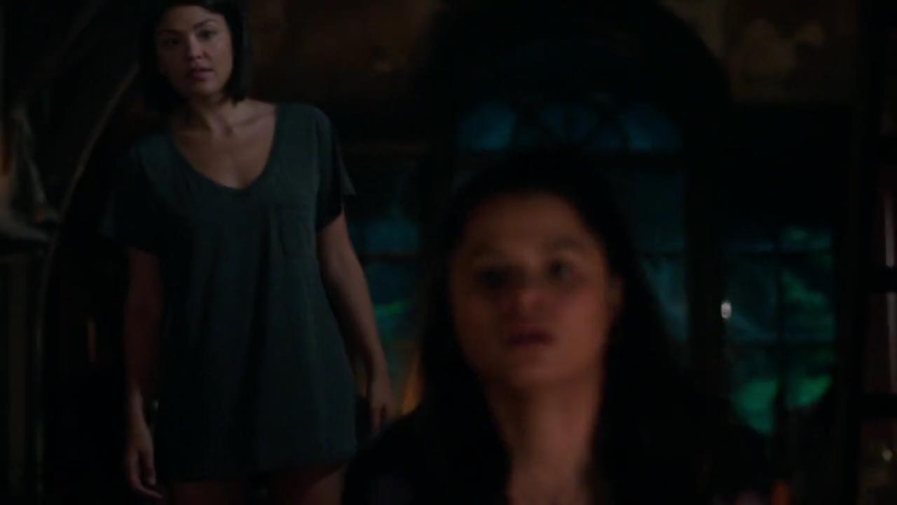 Charmed-Online-dot-nl_Charmed-1x03SweetTooth00260.jpg