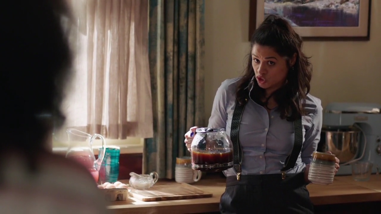 Charmed-Online-dot-nl_Charmed-1x03SweetTooth00337.jpg