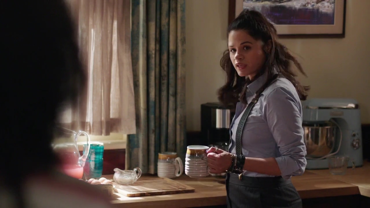 Charmed-Online-dot-nl_Charmed-1x03SweetTooth00351.jpg