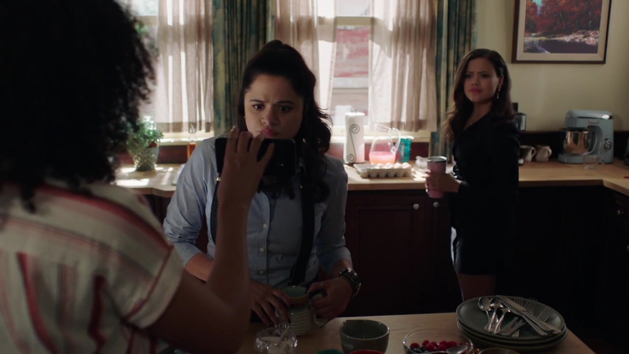 Charmed-Online-dot-nl_Charmed-1x03SweetTooth00375.jpg