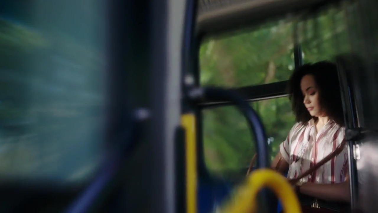 Charmed-Online-dot-nl_Charmed-1x03SweetTooth00797.jpg