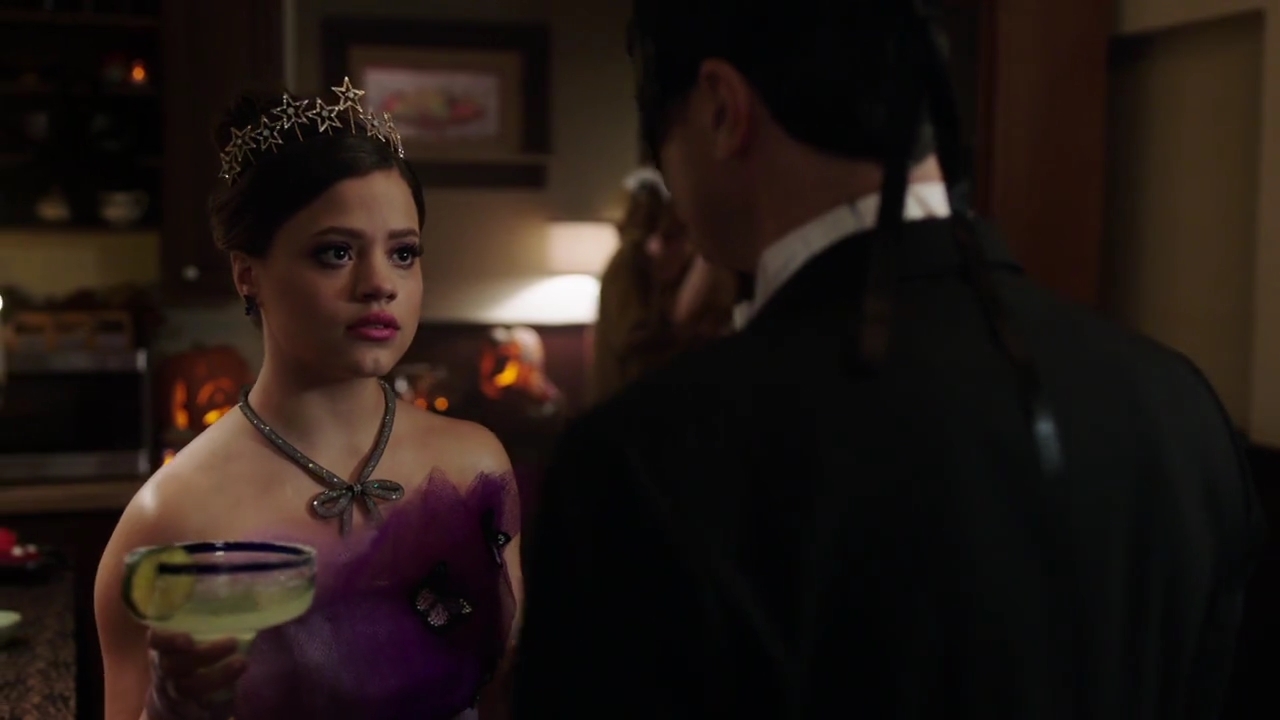 Charmed-Online-dot-nl_Charmed-1x03SweetTooth01301.jpg