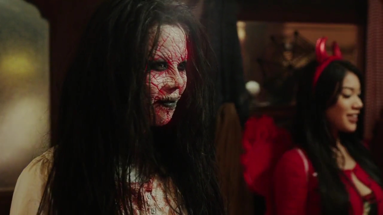 Charmed-Online-dot-nl_Charmed-1x03SweetTooth01616.jpg