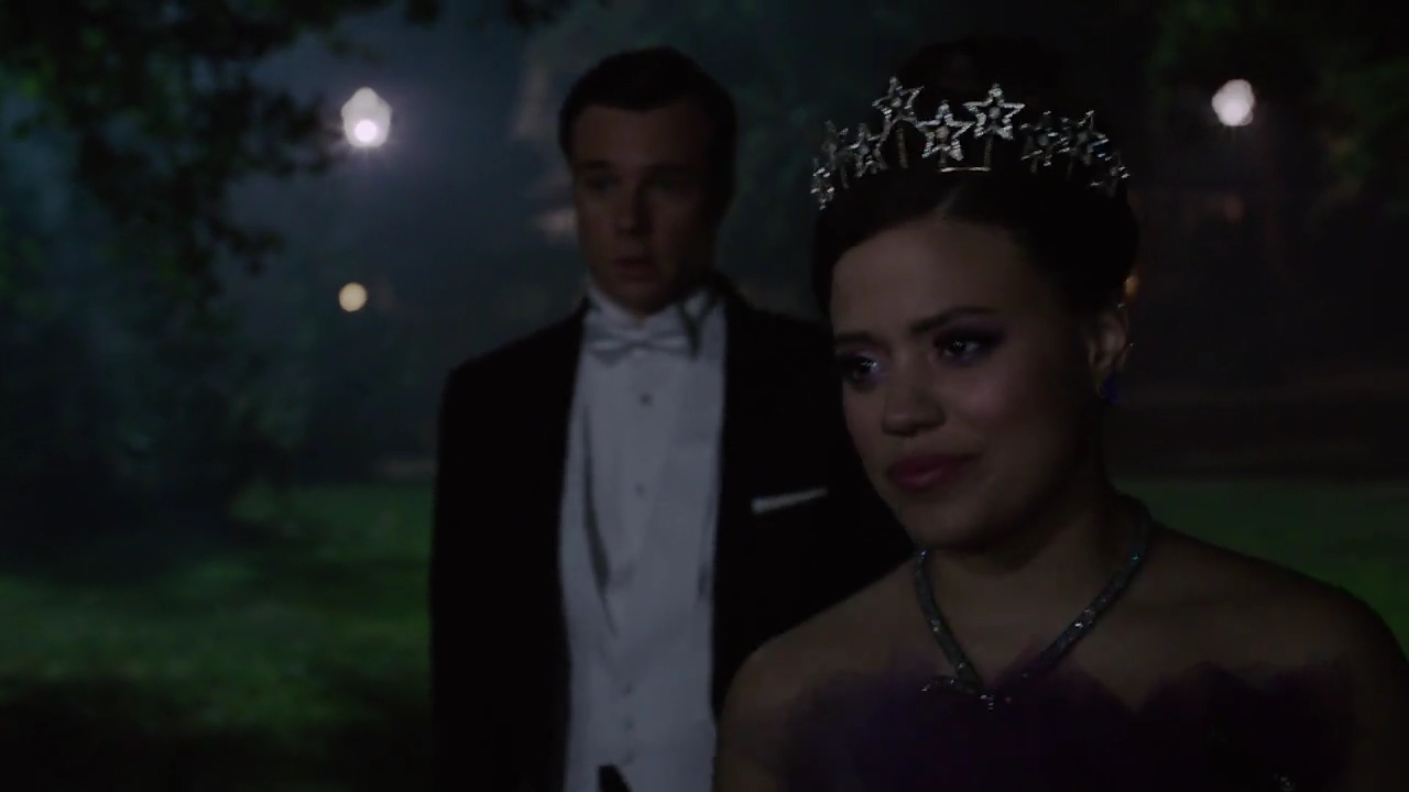 Charmed-Online-dot-nl_Charmed-1x03SweetTooth01901.jpg
