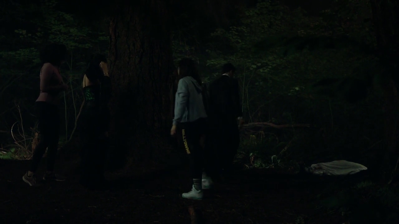 Charmed-Online-dot-nl_Charmed-1x03SweetTooth02140.jpg
