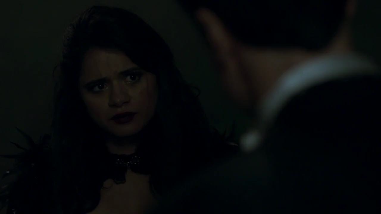 Charmed-Online-dot-nl_Charmed-1x03SweetTooth02224.jpg