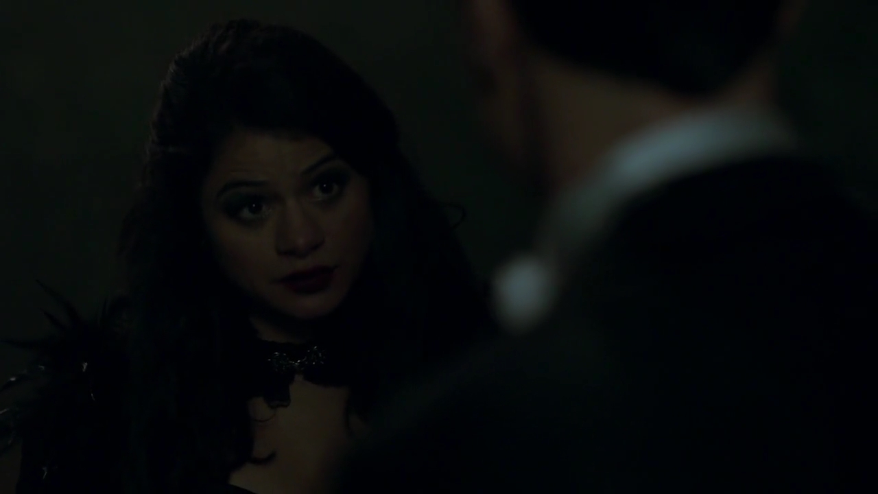 Charmed-Online-dot-nl_Charmed-1x03SweetTooth02257.jpg