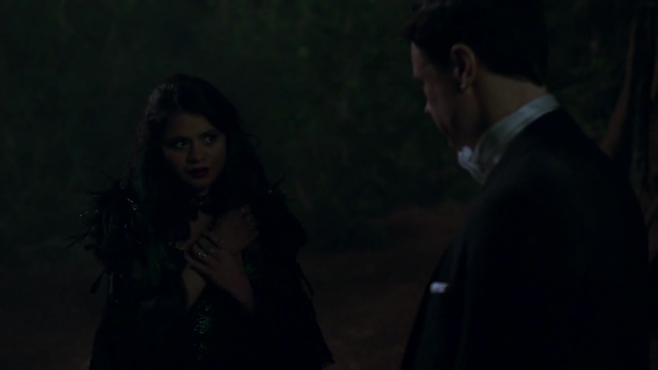 Charmed-Online-dot-nl_Charmed-1x03SweetTooth02273.jpg