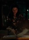 Charmed-Online-dot-nl_Charmed-1x03SweetTooth00249.jpg