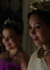 Charmed-Online-dot-nl_Charmed-1x03SweetTooth01464.jpg