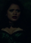 Charmed-Online-dot-nl_Charmed-1x03SweetTooth02093.jpg