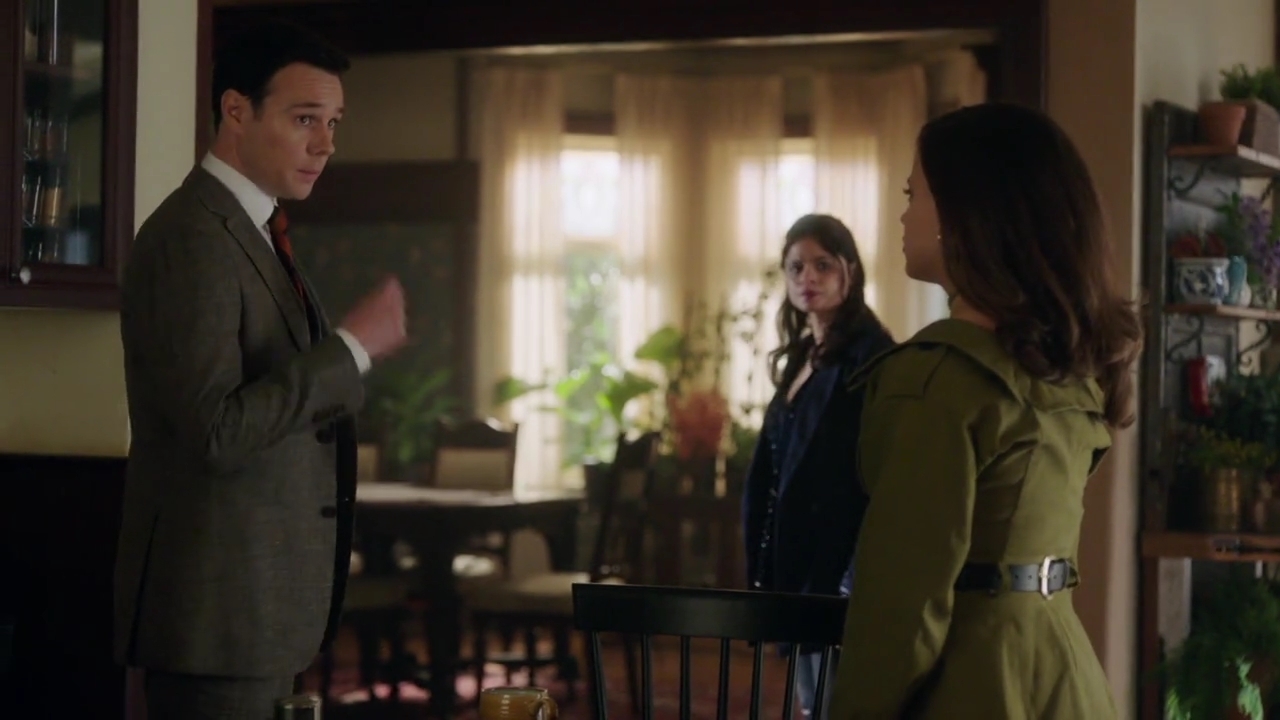 Charmed-Online-dot-nl_Charmed-1x04ExorciseYourDemons00206.jpg Charmed-Online-dot-nl_Charmed-1x04ExorciseYourDemons00206.jpg