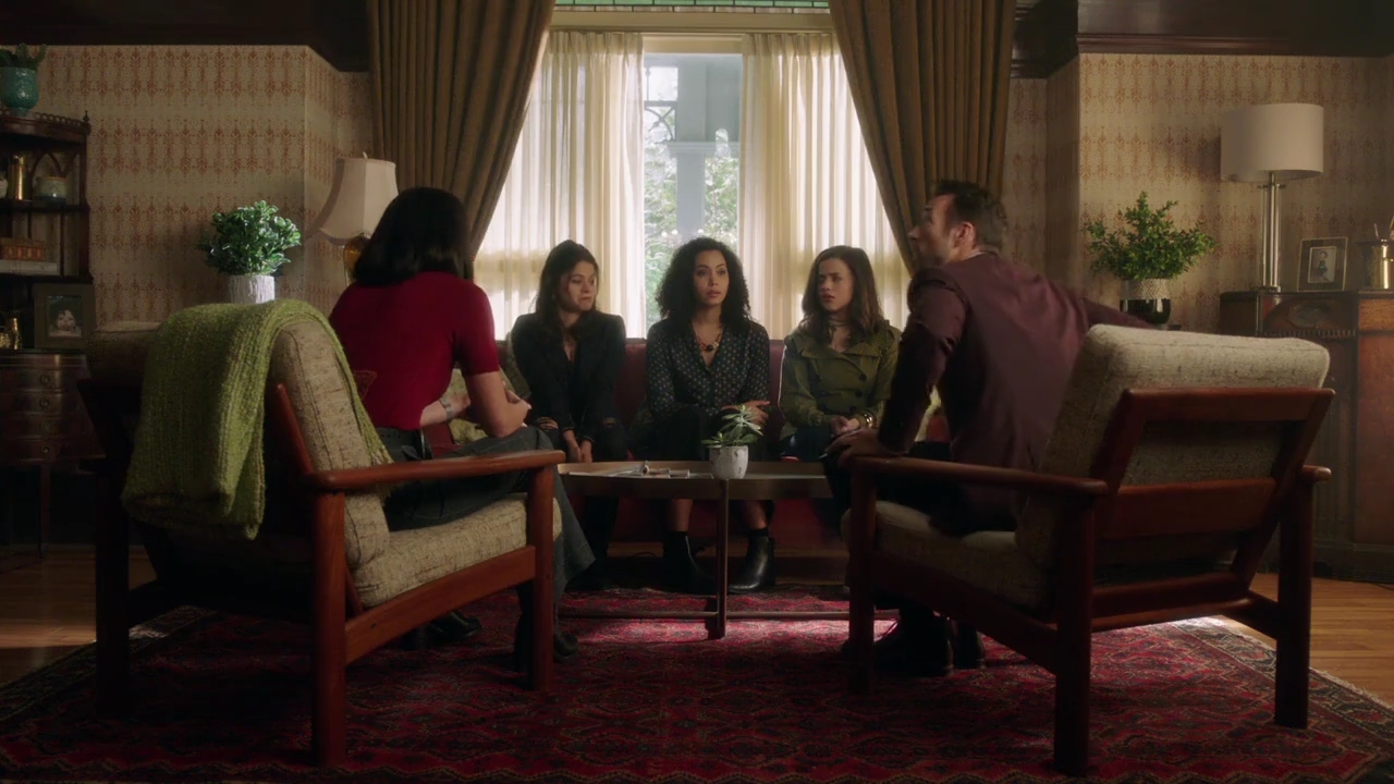 Charmed-Online-dot-nl_Charmed-1x04ExorciseYourDemons00283.jpg Charmed-Online-dot-nl_Charmed-1x04ExorciseYourDemons00283.jpg