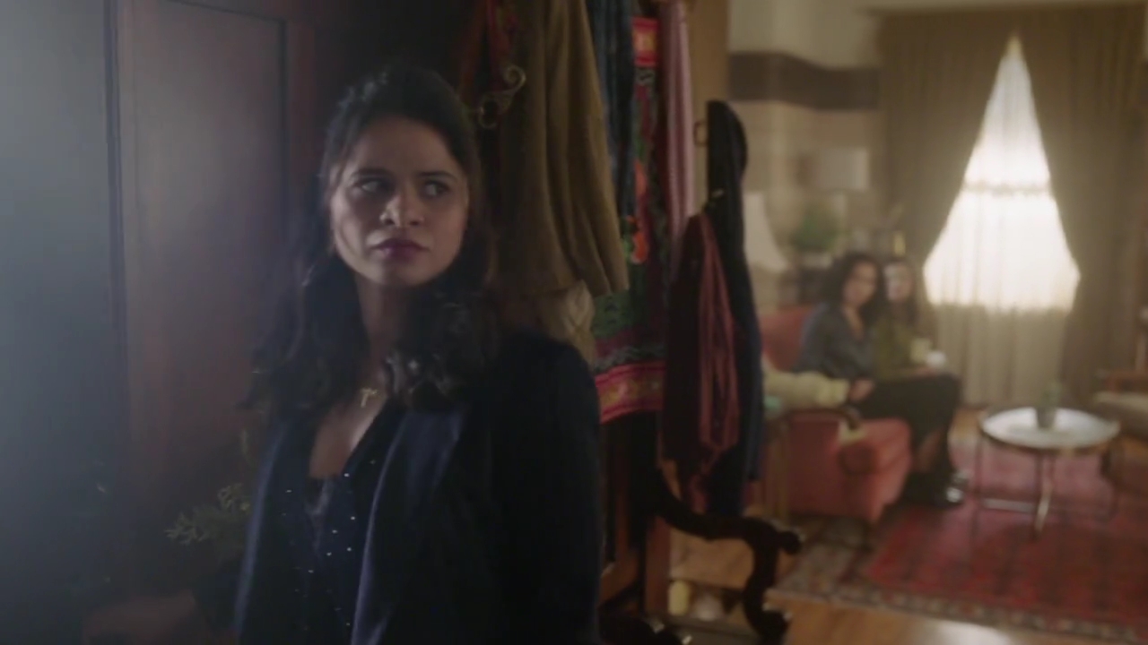 Charmed-Online-dot-nl_Charmed-1x04ExorciseYourDemons00356.jpg