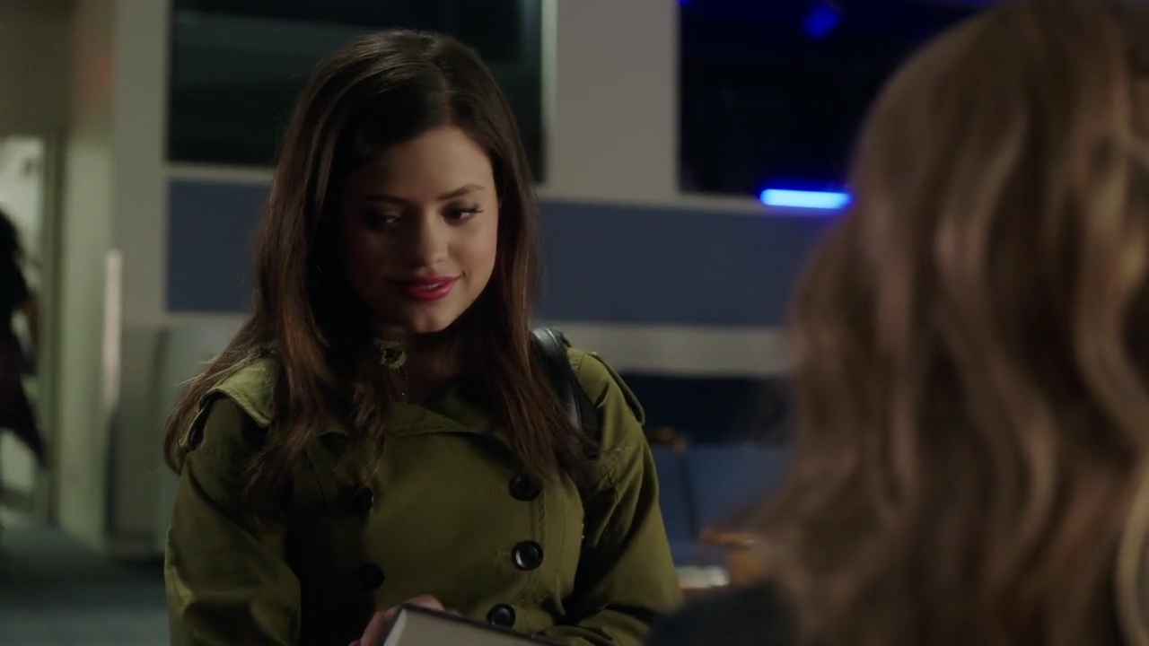 Charmed-Online-dot-nl_Charmed-1x04ExorciseYourDemons00799.jpg Charmed-Online-dot-nl_Charmed-1x04ExorciseYourDemons00799.jpg