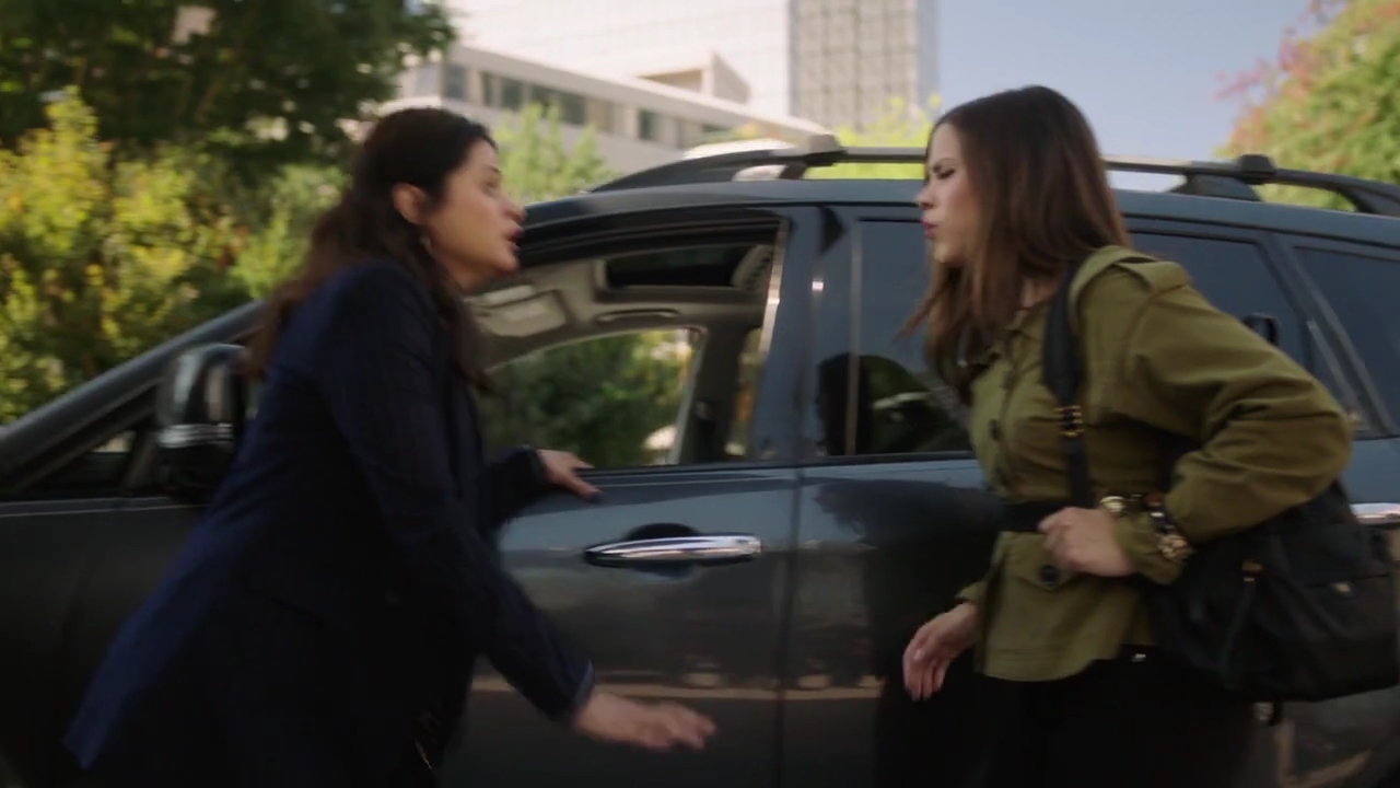 Charmed-Online-dot-nl_Charmed-1x04ExorciseYourDemons01152.jpg Charmed-Online-dot-nl_Charmed-1x04ExorciseYourDemons01152.jpg