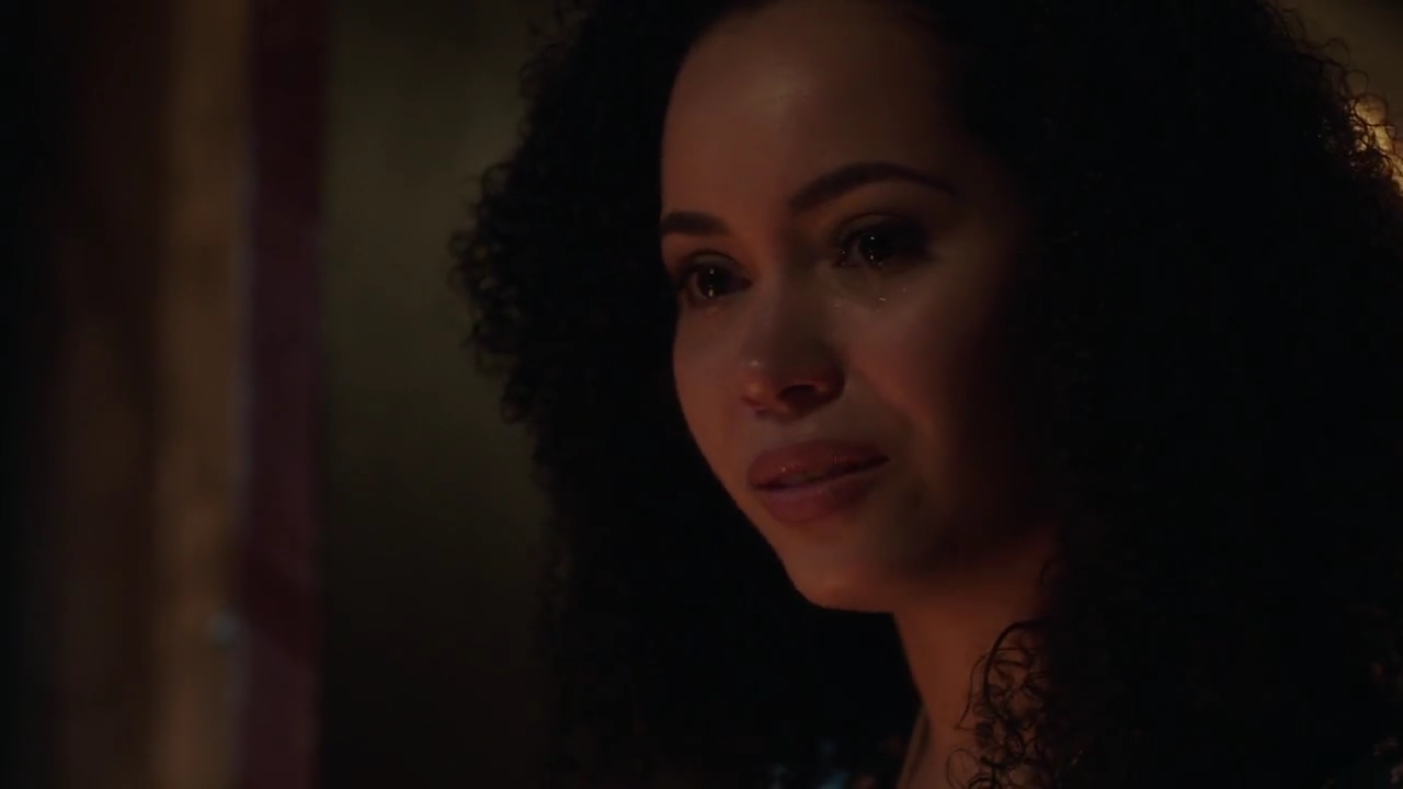 Charmed-Online-dot-nl_Charmed-1x04ExorciseYourDemons01404.jpg Charmed-Online-dot-nl_Charmed-1x04ExorciseYourDemons01404.jpg