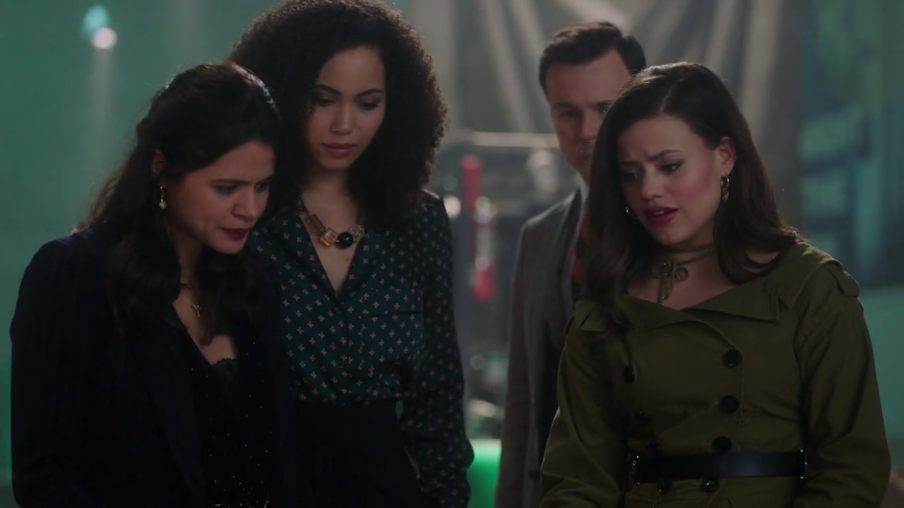 Charmed-Online-dot-nl_Charmed-1x04ExorciseYourDemons01478.jpg Charmed-Online-dot-nl_Charmed-1x04ExorciseYourDemons01478.jpg