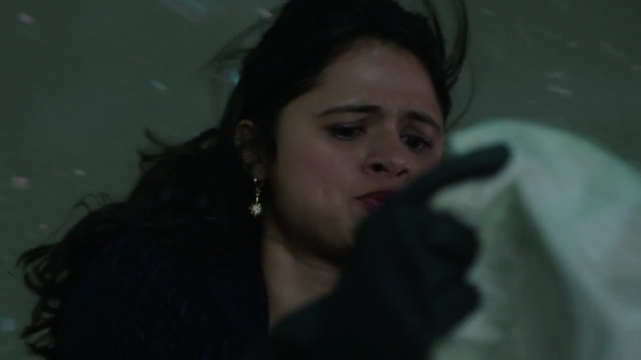 Charmed-Online-dot-nl_Charmed-1x04ExorciseYourDemons01874.jpg