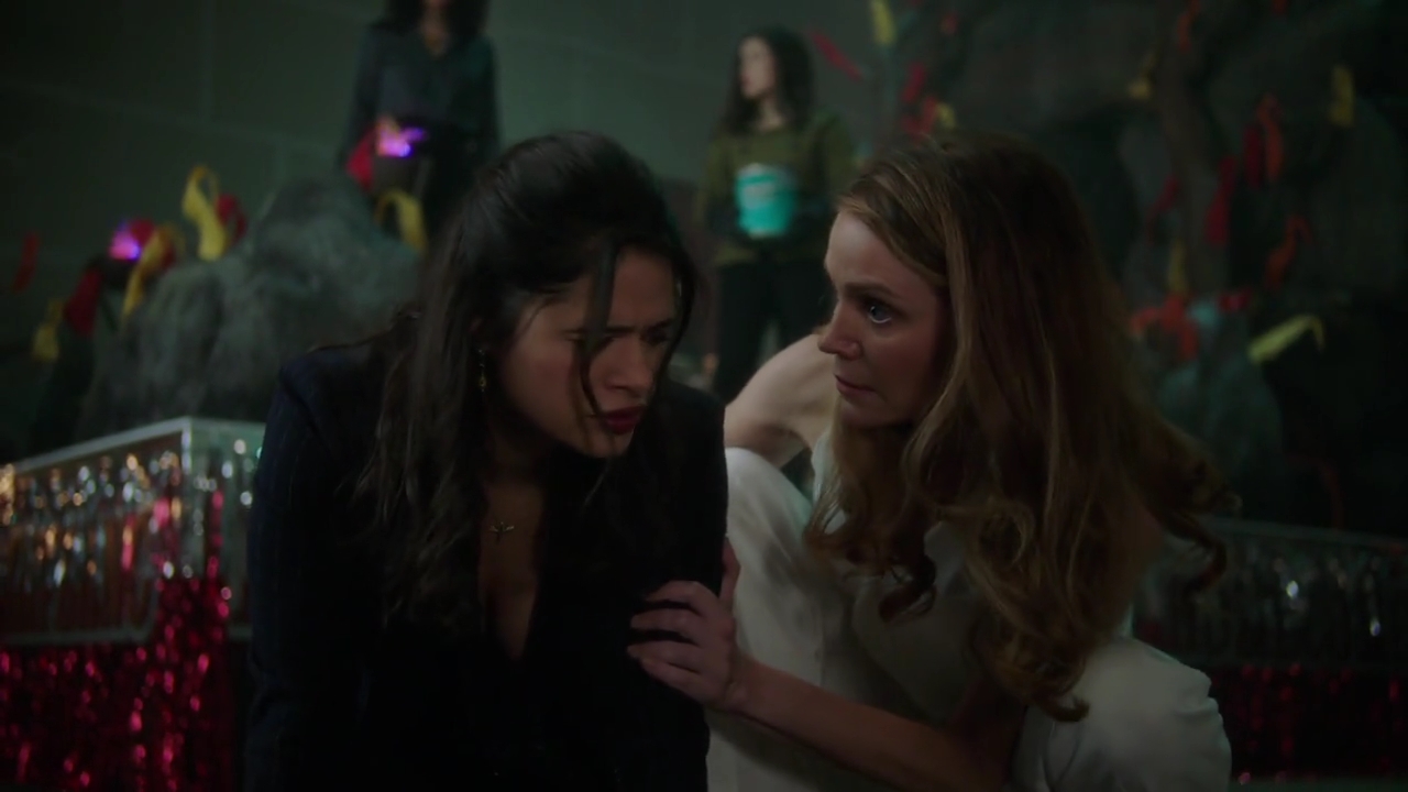 Charmed-Online-dot-nl_Charmed-1x04ExorciseYourDemons02000.jpg