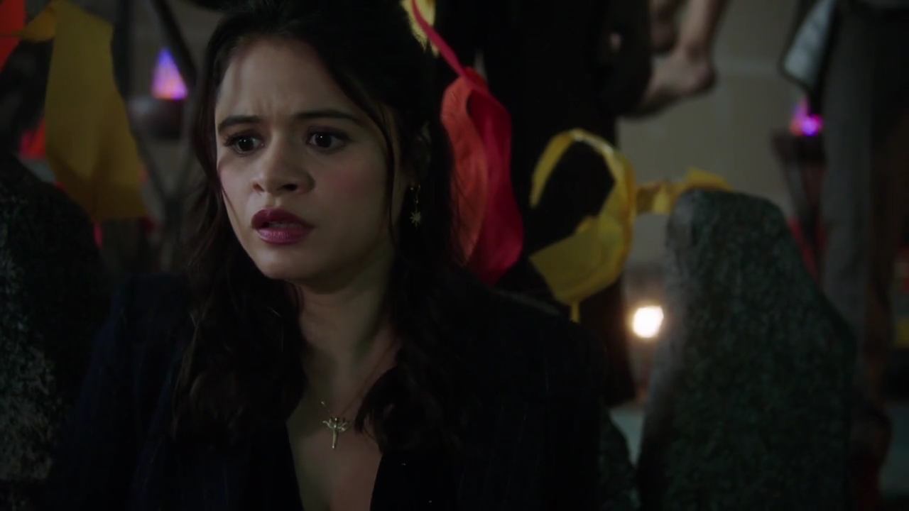 Charmed-Online-dot-nl_Charmed-1x04ExorciseYourDemons02010.jpg