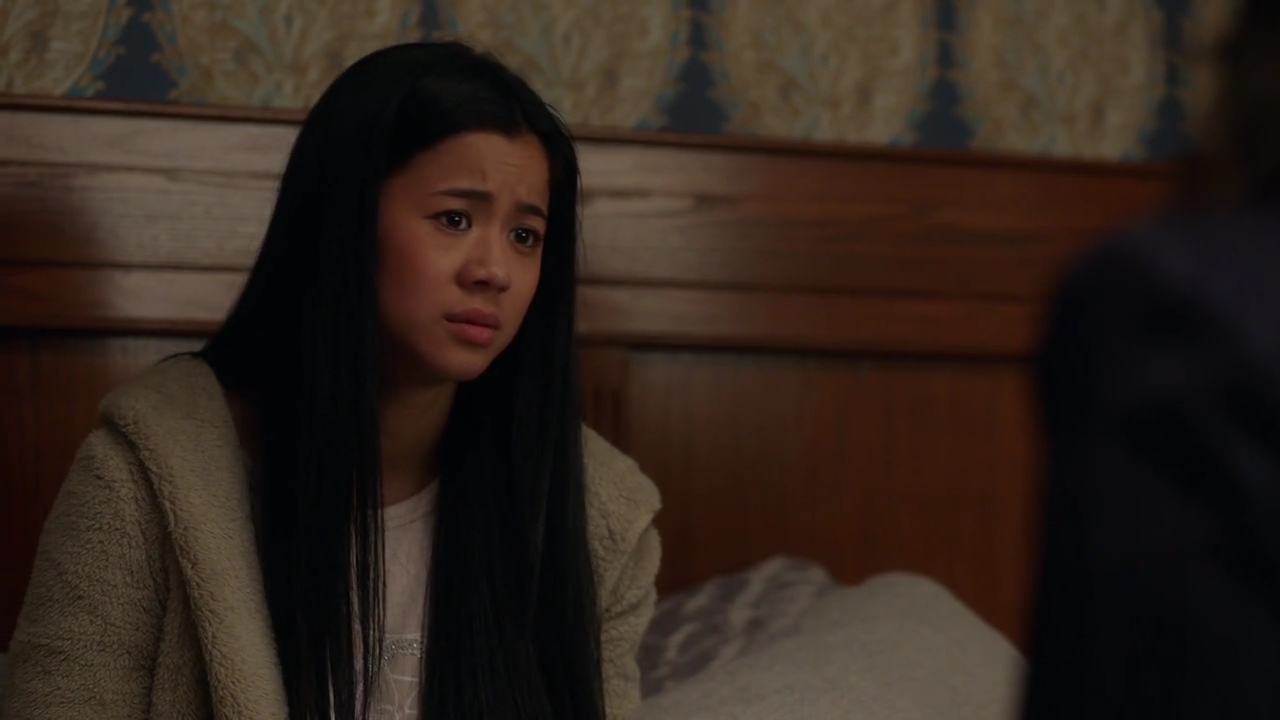 Charmed-Online-dot-nl_Charmed-1x04ExorciseYourDemons02097.jpg