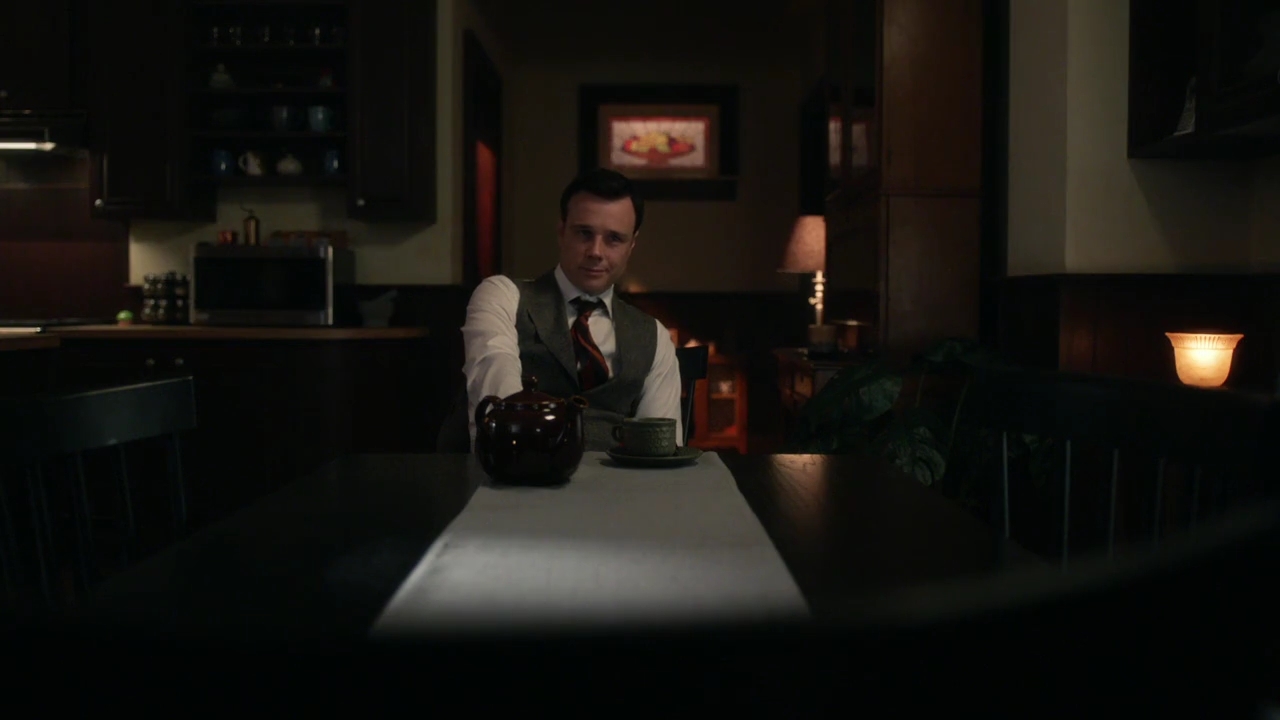 Charmed-Online-dot-nl_Charmed-1x04ExorciseYourDemons02134.jpg