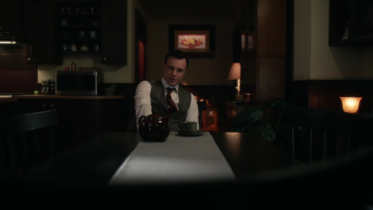 Charmed-Online-dot-nl_Charmed-1x04ExorciseYourDemons02136.jpg