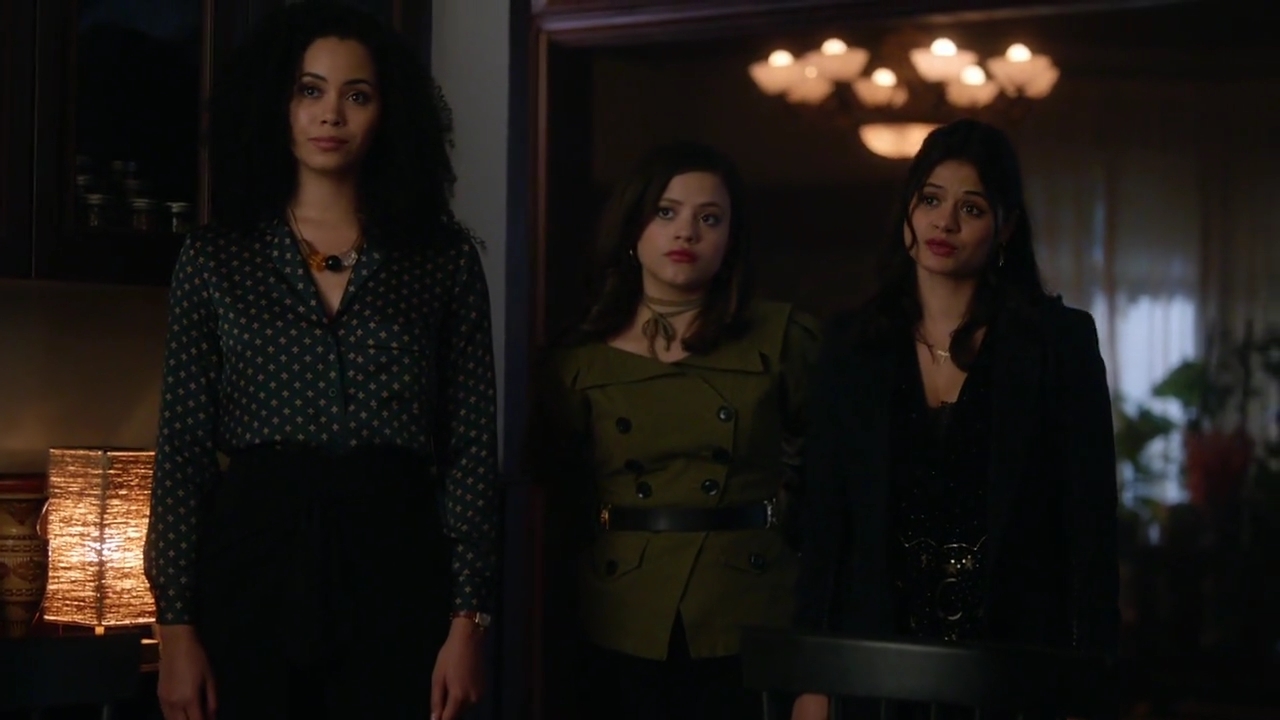 Charmed-Online-dot-nl_Charmed-1x04ExorciseYourDemons02183.jpg