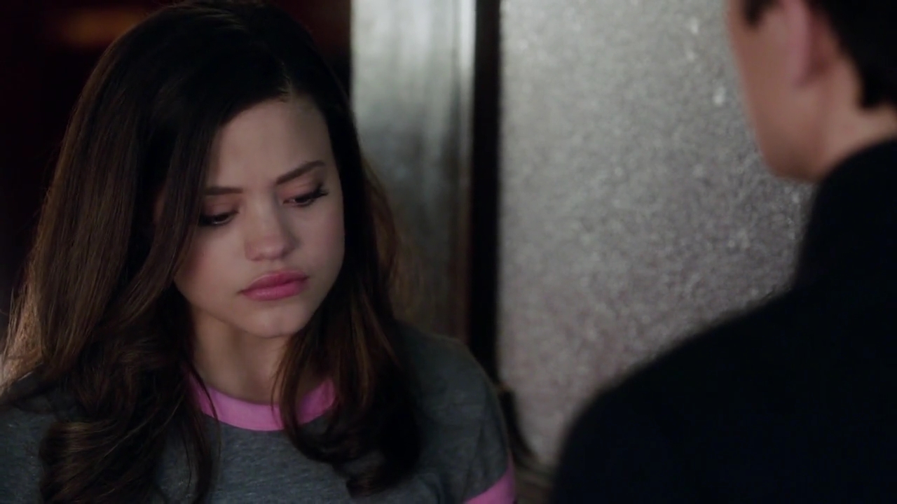 Charmed-Online-dot-nl_Charmed-1x04ExorciseYourDemons02228.jpg