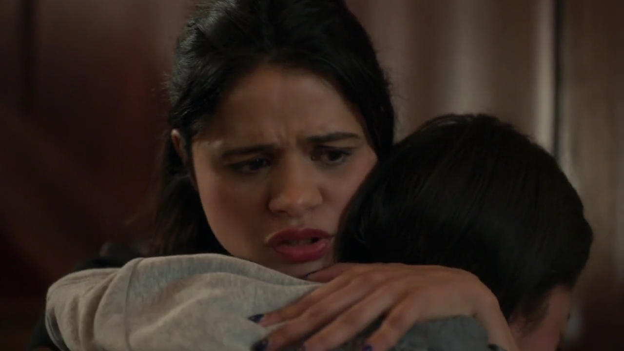 Charmed-Online-dot-nl_Charmed-1x04ExorciseYourDemons02324.jpg