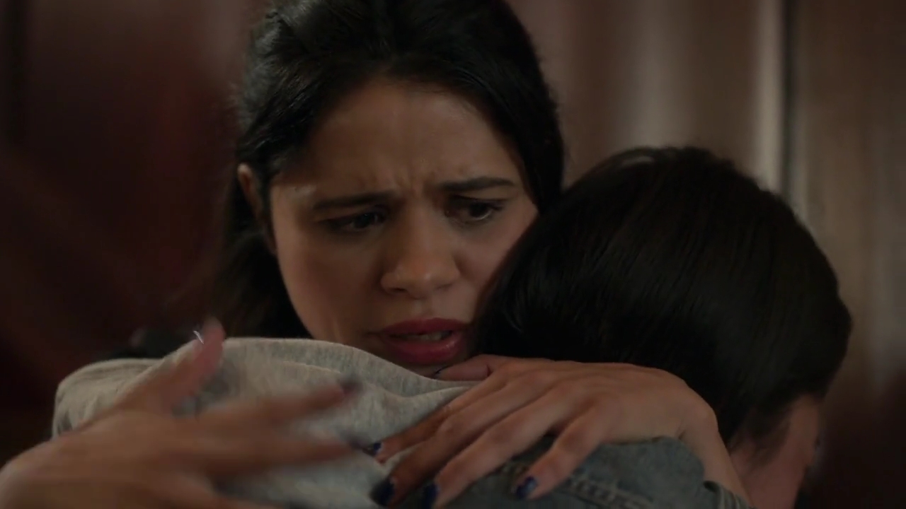 Charmed-Online-dot-nl_Charmed-1x04ExorciseYourDemons02325.jpg Charmed-Online-dot-nl_Charmed-1x04ExorciseYourDemons02325.jpg