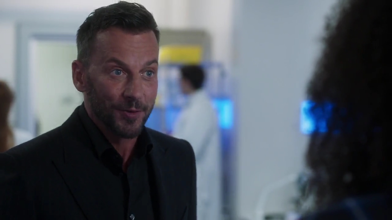 Charmed-Online-dot-nl_Charmed-1x05OtherWoman00265.jpg