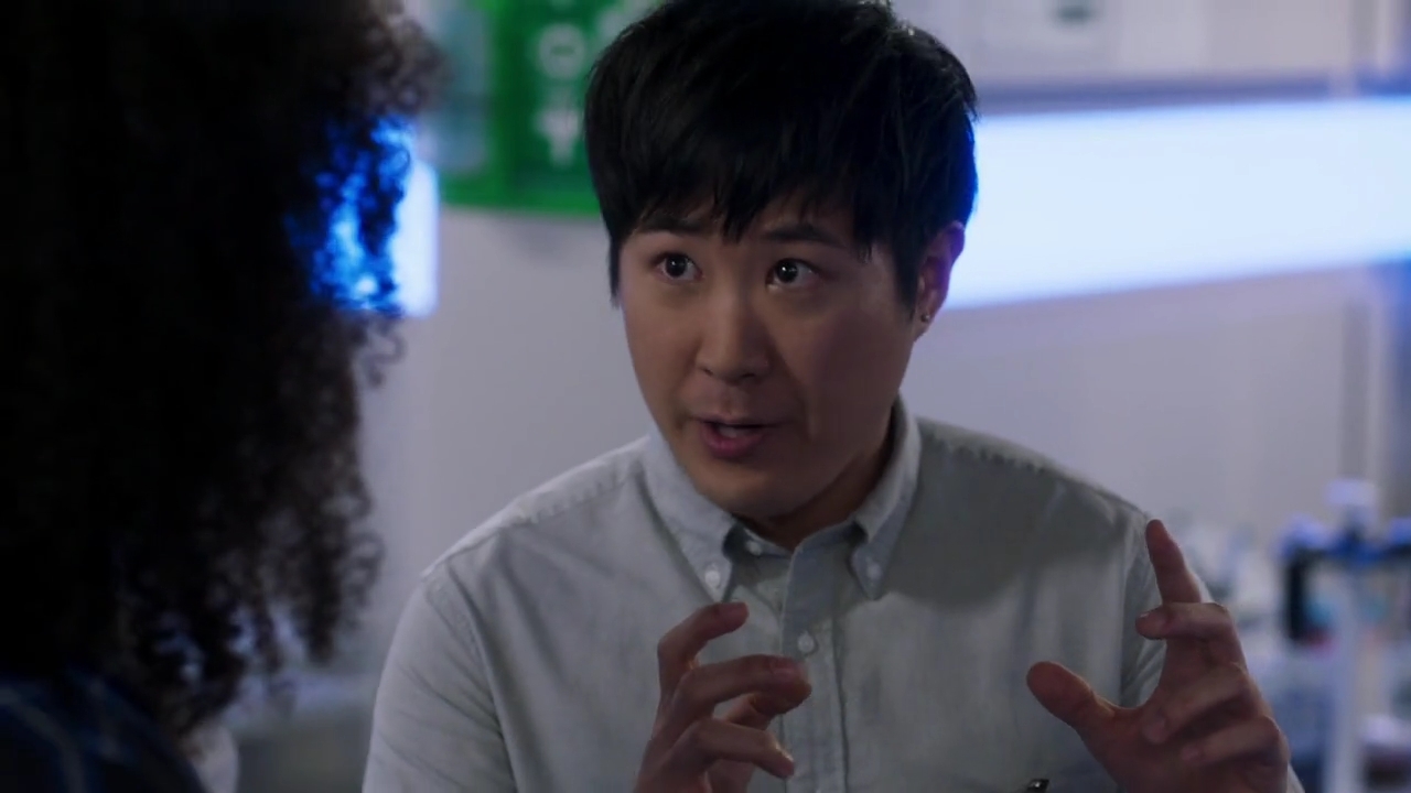 Charmed-Online-dot-nl_Charmed-1x05OtherWoman00292.jpg