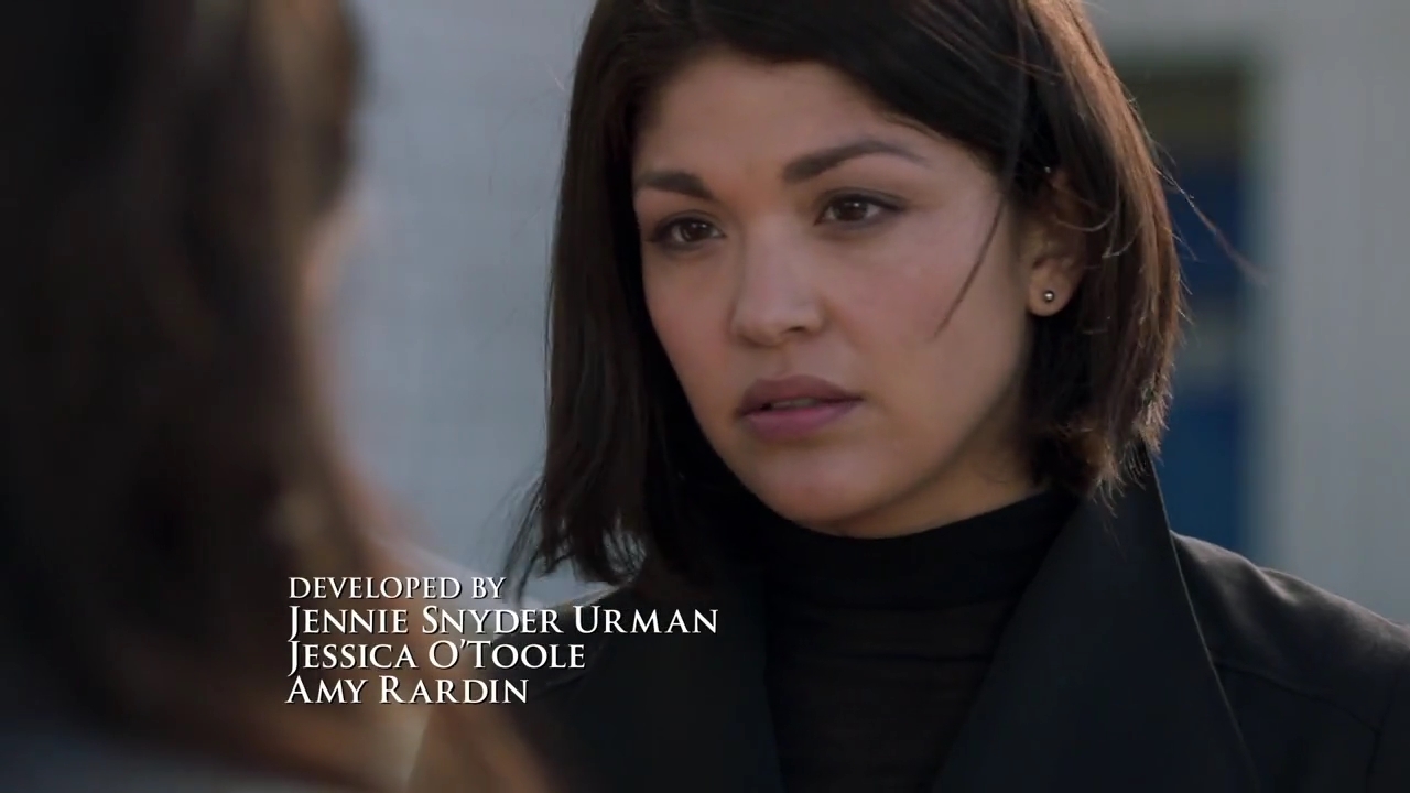 Charmed-Online-dot-nl_Charmed-1x05OtherWoman00390.jpg
