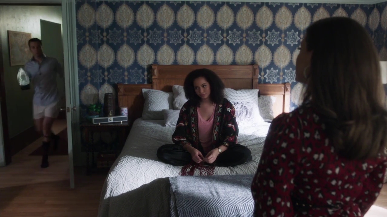 Charmed-Online-dot-nl_Charmed-1x05OtherWoman00761.jpg Charmed-Online-dot-nl_Charmed-1x05OtherWoman00761.jpg