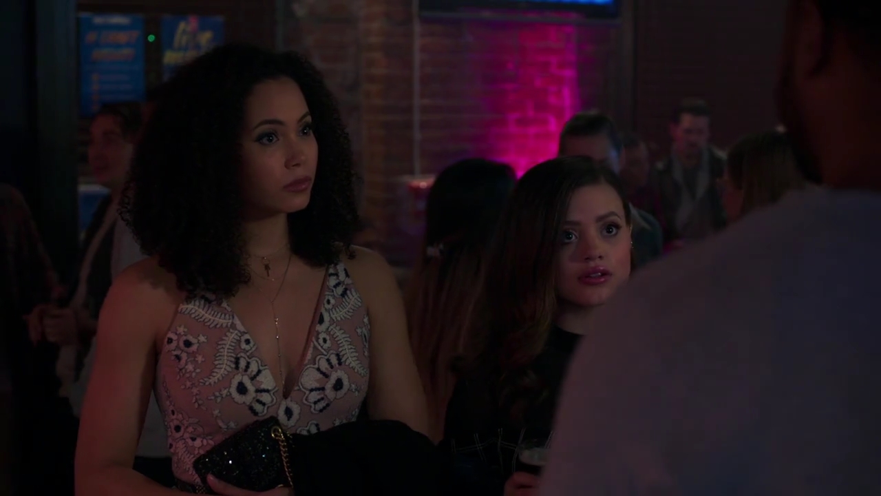 Charmed-Online-dot-nl_Charmed-1x05OtherWoman01085.jpg