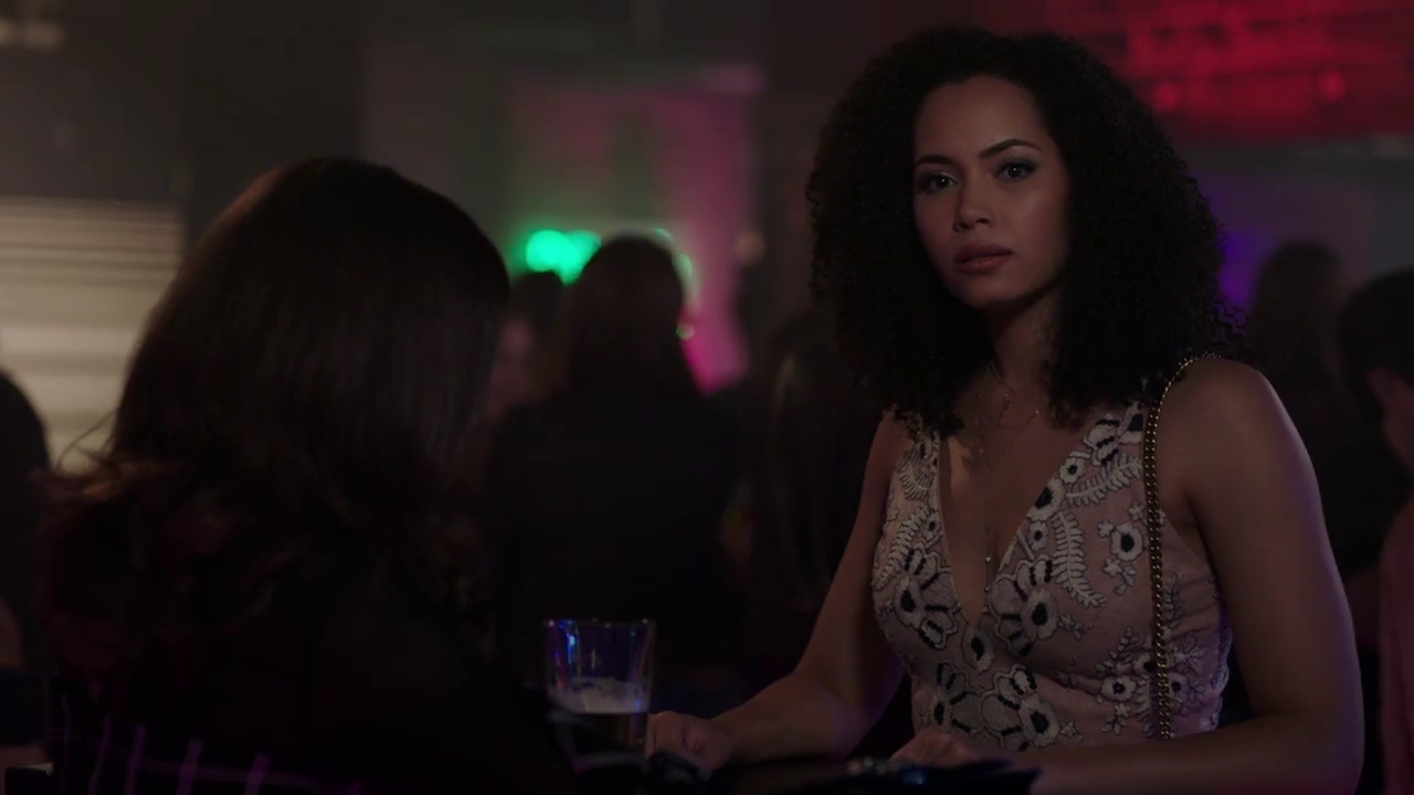 Charmed-Online-dot-nl_Charmed-1x05OtherWoman01336.jpg Charmed-Online-dot-nl_Charmed-1x05OtherWoman01336.jpg