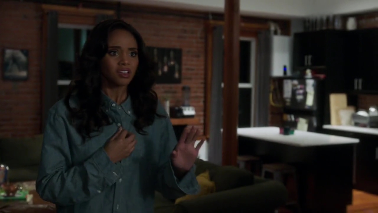 Charmed-Online-dot-nl_Charmed-1x05OtherWoman01549.jpg