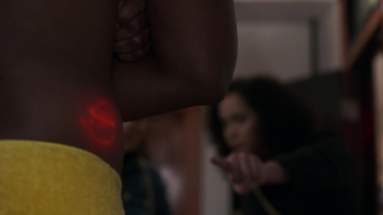 Charmed-Online-dot-nl_Charmed-1x05OtherWoman01580.jpg