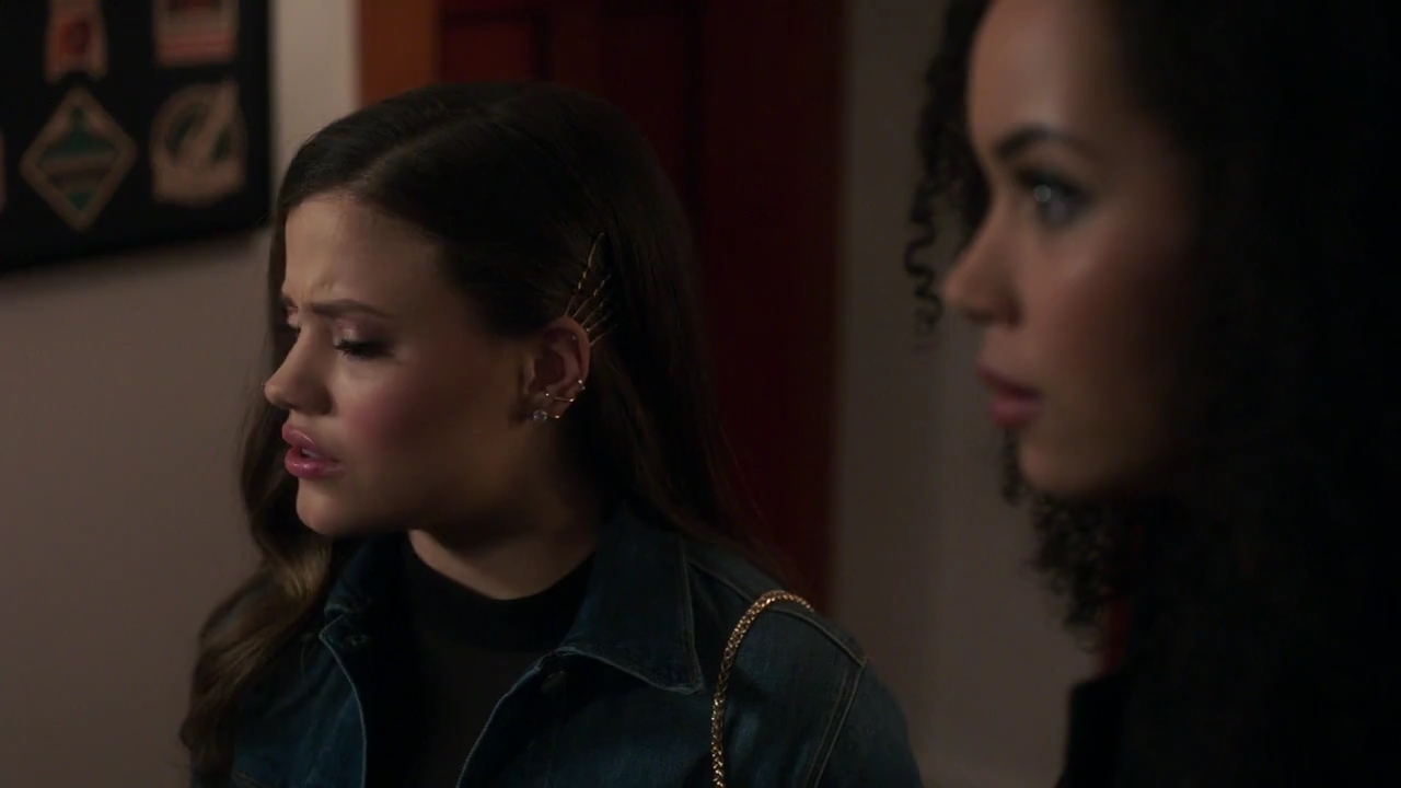 Charmed-Online-dot-nl_Charmed-1x05OtherWoman01588.jpg