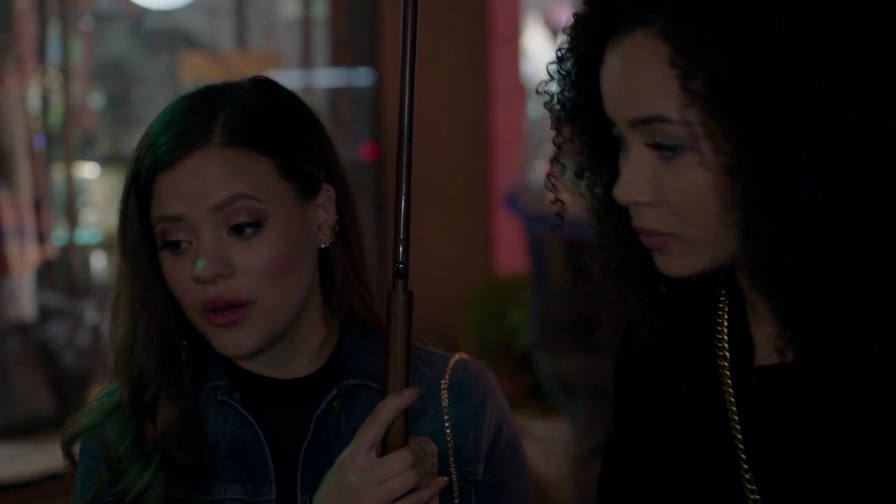 Charmed-Online-dot-nl_Charmed-1x05OtherWoman01652.jpg