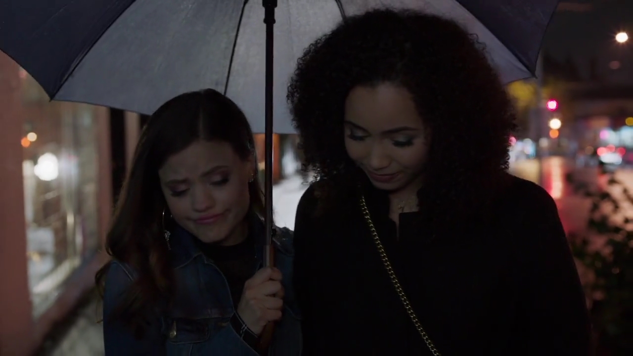 Charmed-Online-dot-nl_Charmed-1x05OtherWoman01665.jpg