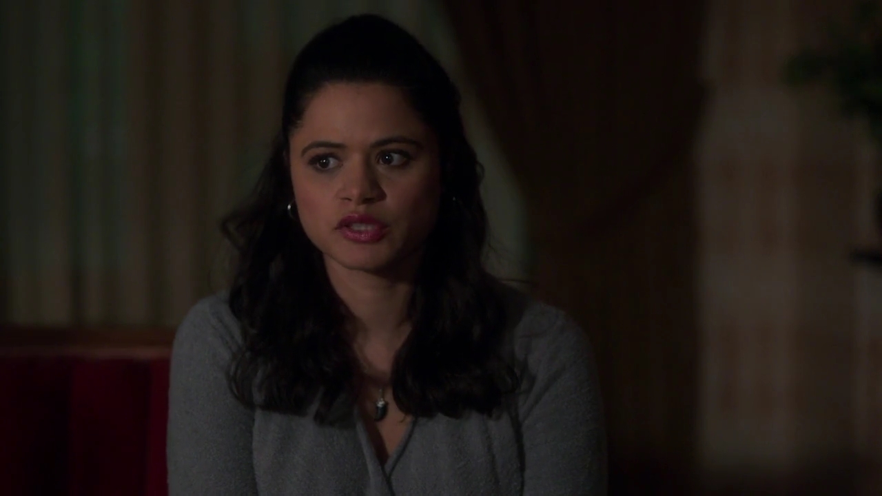 Charmed-Online-dot-nl_Charmed-1x05OtherWoman01702.jpg