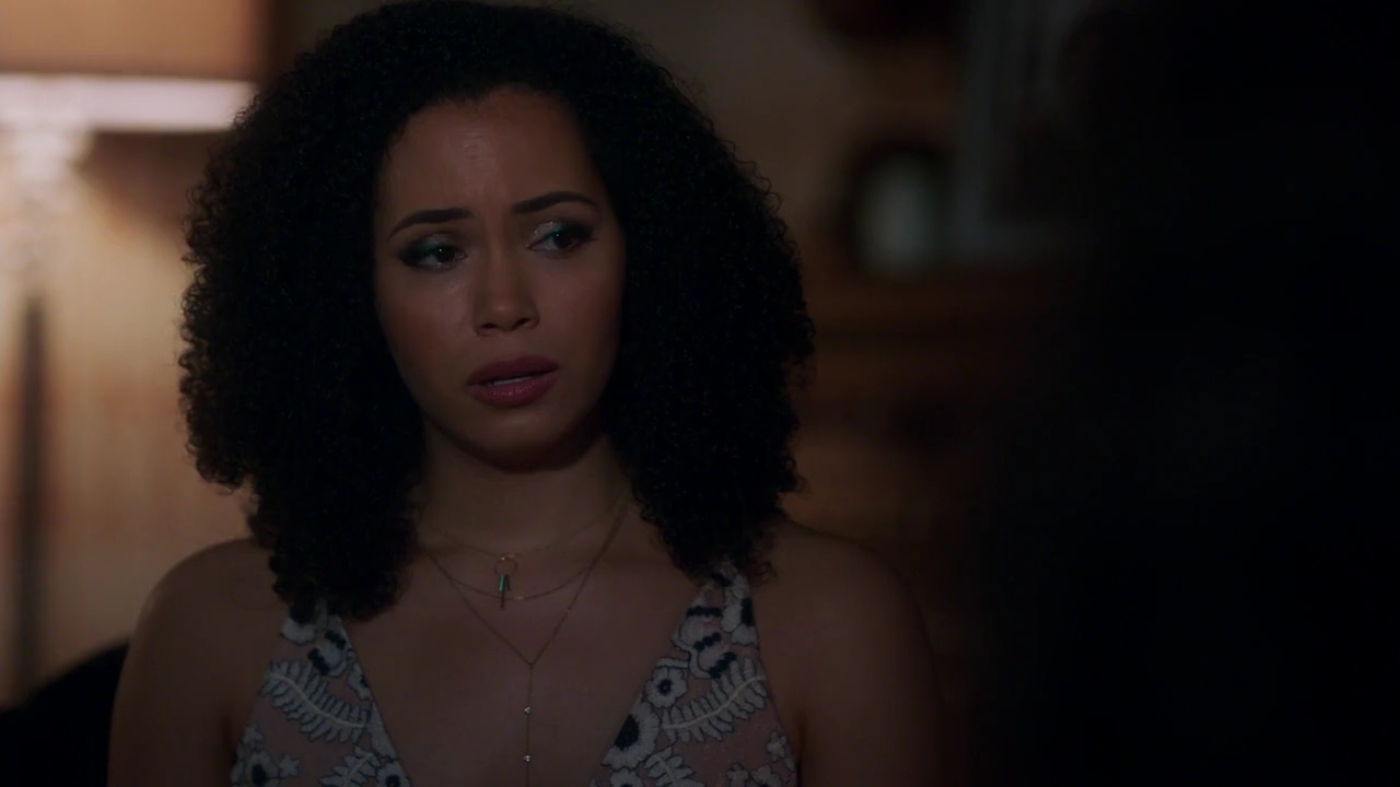 Charmed-Online-dot-nl_Charmed-1x05OtherWoman01703.jpg